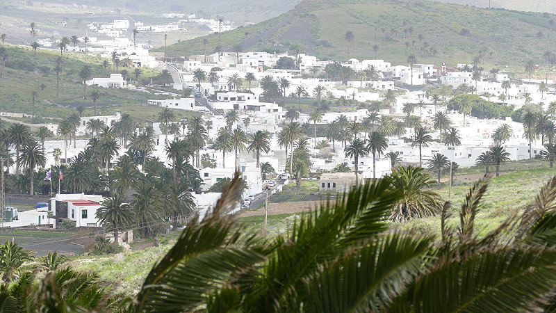 P1030774a