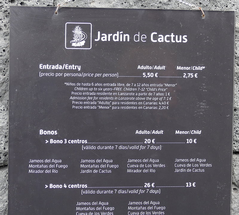P1030787a