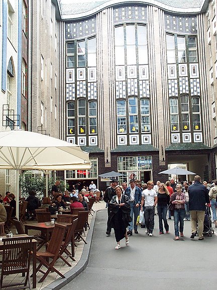 BERLIN_2002 130a