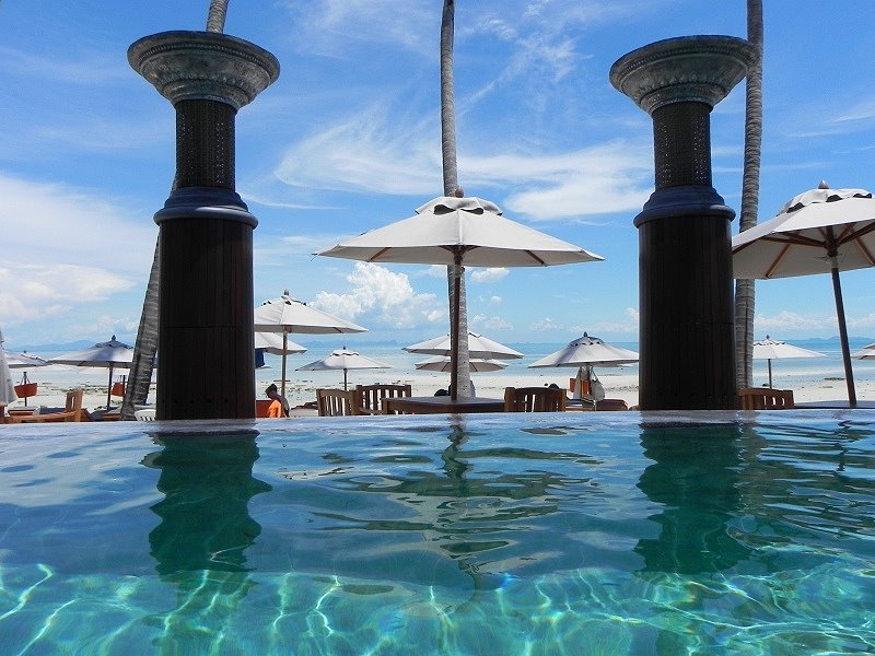Poolneu